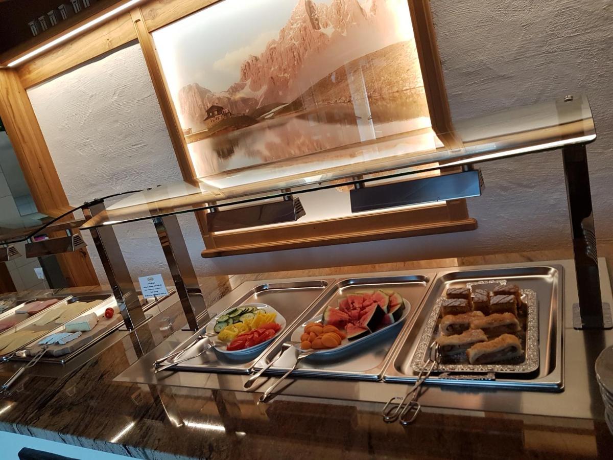 Hotel Quehenberger Maishofen Zewnętrze zdjęcie