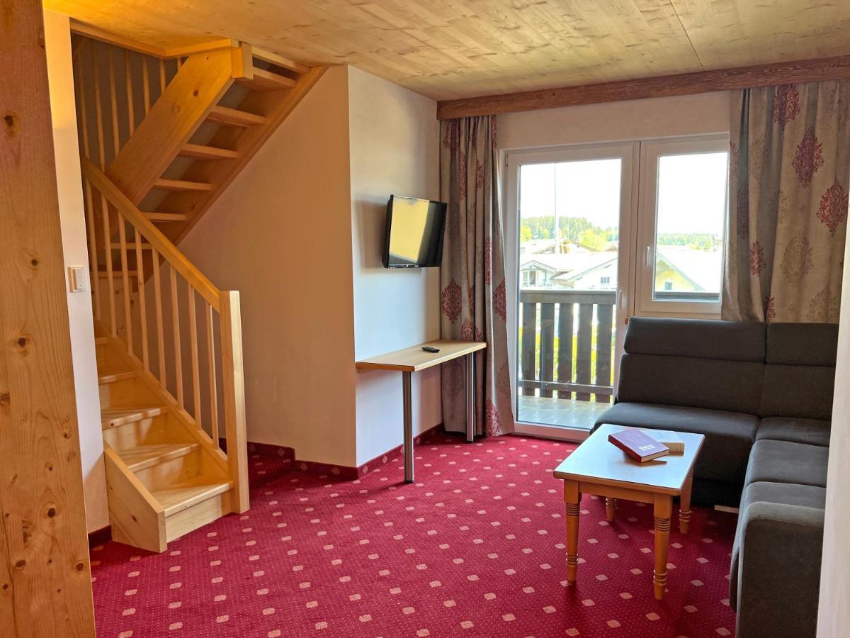 Hotel Quehenberger Maishofen Zewnętrze zdjęcie