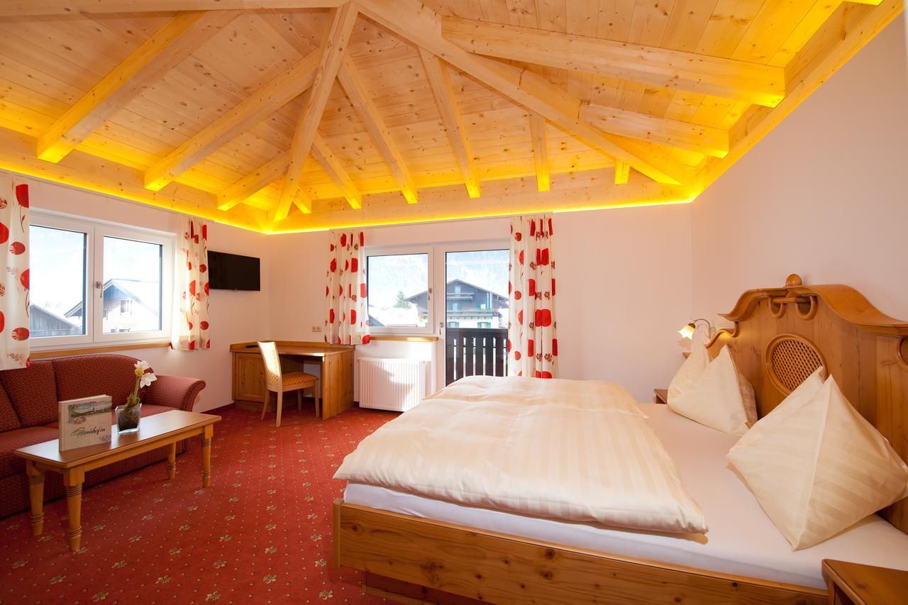 Hotel Quehenberger Maishofen Zewnętrze zdjęcie