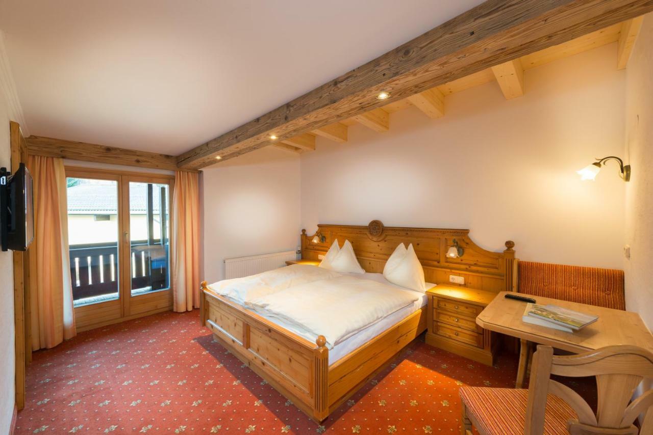 Hotel Quehenberger Maishofen Zewnętrze zdjęcie